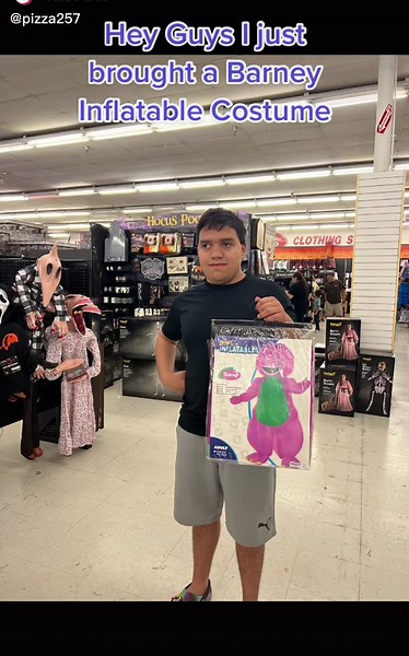 I just going to Spirit Halloween and look what I found here! And this is a last one, And I’m super Happy that I brought a Barney Inflatable Costume for Halloween! #barney #spirithalloween #barneythedinosaur #pizza257