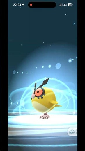 Shiny Hoothoot, Starting Its Evolution [Sapporo GO Walk]