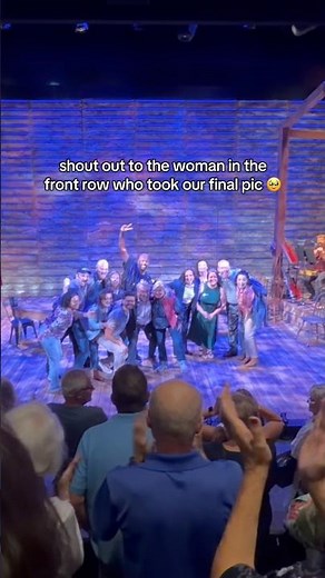 couldn’t have asked for a better run 🥹❤️ #comefromaway #finale #bows #theatre #musicaltheatre