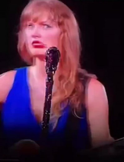 Taylor Swift and Travis Kelce's Beach Vacation | #tayvisedit #swifties