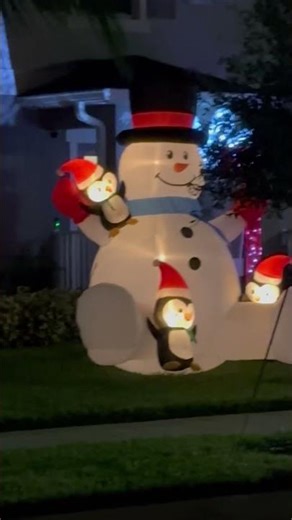 Is it worth it? Snowman with penguins inflatable