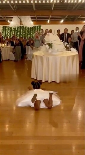 Cutest Cake Disaster Ever Caught on Camera!