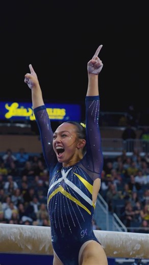 B1G Gymnastics on Instagram: "Kayli Boozer is putting on a show 🤩 She earned the 9.950 on beam ✨ #b1gwgym"