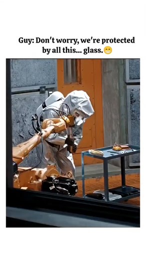 bechara on Instagram: "🎬The Day the Earth Stood Still (2008) Genre: Sci-Fi • Thriller • Action Director: Scott Derrickson Starring: Keanu Reeves, Jennifer Connelly, Jaden Smith, Kathy Bates ⸻ SUMMARY The Day the Earth Stood Still is a modern reimagining of the 1951 classic. When a mysterious alien, Klaatu, arrives on Earth with an advanced robot, Gort, humanity faces an unprecedented threat. Klaatu warns that Earth must change its destructive ways or face annihilation. Scientists and government