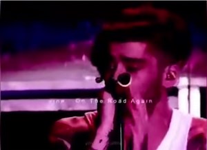 Zayn CRIES during last performance with One Direction