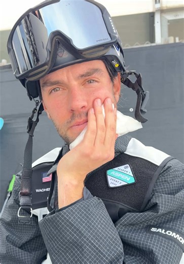 “How did your practice go?” 🩸 @The Snow League | snowball