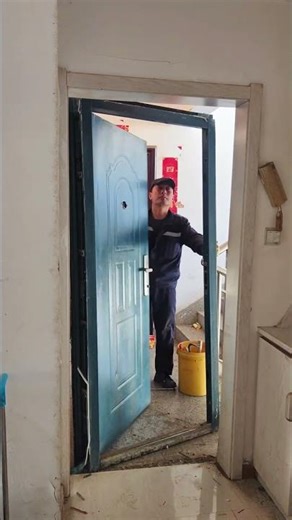 ONE KICK Power: The Professional Way To Remove Door Frames 🚪