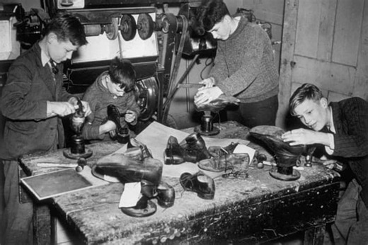 I discovered these fascinating Hemel Hempstead retro pictures - and these are my favourites
