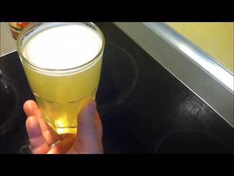 The healthy apple cider vinegar honey drink