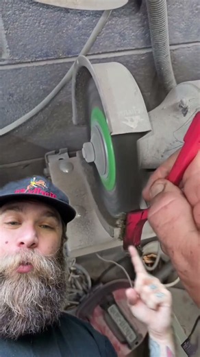 How to fix a wire brush #jeeplife #offroad #jeepwrangler #4x4 #cars #car #ford #offroading #shorts