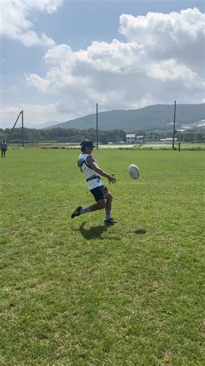 小西大樹 | ラグビースキル | スクラムハーフワンポイントアドバイス ボックスキック編 #JEK #rugbykick #kickingskills#puntkick #スクラムハーフスキル #スクラムハーフセッション #scrumhalf#scrumhalfskills | Instagram