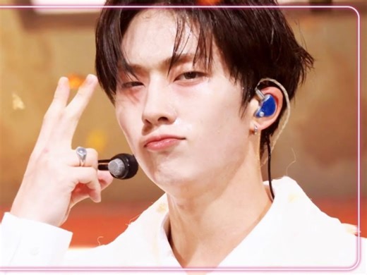 P1Harmony Sad Song回归新歌初舞台！