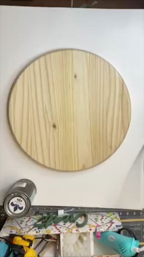 220K views · 1.2K reactions | Easy Whale Decor Sign. Great for a nursery! #whale #ocean #whalecome #diydecor | Chalk It Up Fancy | Facebook