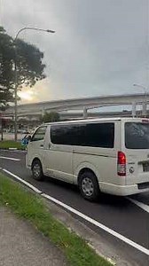Singapore Morning Commute to Work | Walk and Bus Ride Daily Vlog