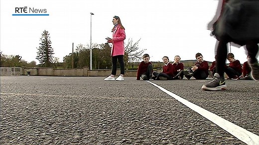 97K views · 590 reactions | On Saturday, voters across the country will cast their ballot in the General Election. The method of voting used is known as the Single Transferable Vote, with people able to rank their candidates in order of preference. RTÉ News2Day, our daily news bulletin for children, enlisted the help of pupils at Glenbeg NS in Dungarvan to explain how the system works to anyone who is not sure | RTÉ News | Facebook