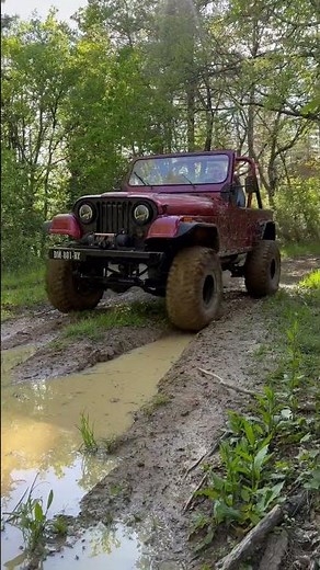 Jeep CJ7 V8 #amc #304 #holleysniper #offroad #v8 #exhaust #automobile #car #mud #holleyperformance