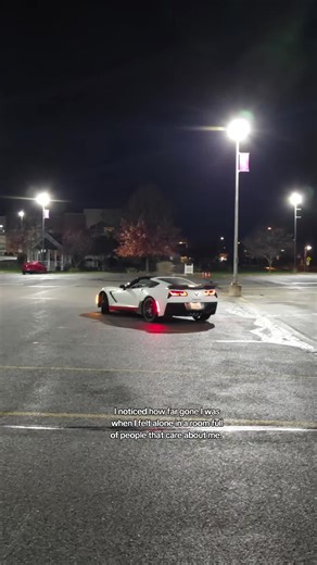 z51_Thomas (@z51_thomas)’s video of Alone