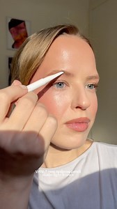 5 comments | The Sculpt & Define Brow Pencil makes perfecting your brows effortless with its angled tip for easy, precise application. Available in two shades: Light Brown and Deep Brown 癩 @akkinom is wearing shade ‘Light Brown’ ✨ | VANI-T | Facebook