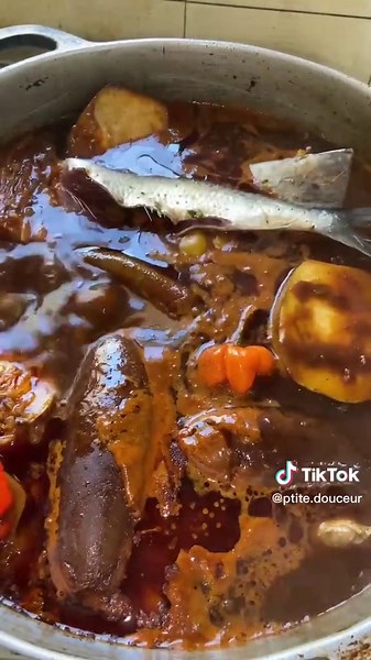 Traditional Fish and Plantains Recipe Preparation
