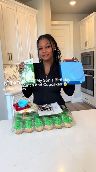 Pack My Son's Lunch and Cupcakes - Fun Ideas