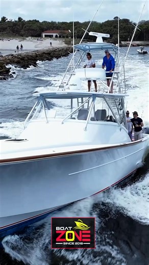 Million-Dollar Boat Exiting a Rough Boca Inlet !! #boat #trip #fypシviralシ2024 #yacht #reelsfypシ #fastboat #miami #jetski #waves #speedboat #travelphotography | Swithe