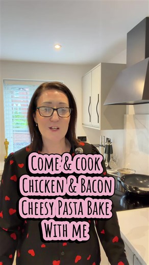 Easy Chicken & Bacon Cheesy Pasta Bake Recipe