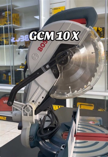 Sierra Ingleteadora Bosch GCM 10 X para Carpintería