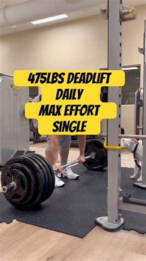 let’s build up to our daily max together #deadlift #motivation