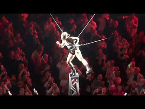 Pink LIVE at MSG 11/5/2023 performing “So What” - Aerial
