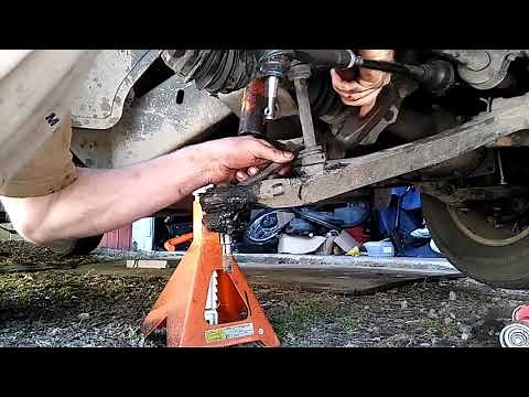 2002-2006 Chevy Tahoe Silverado GMC Serria Yukon lower ball joint ball joint removal