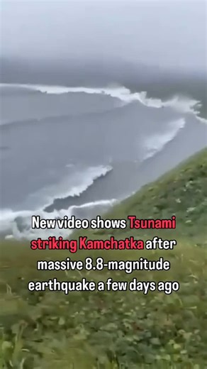 The Asian Chronicle on Instagram: "Newly surfaced footage shows powerful tsunami waves slamming into Russia’s Kamchatka Peninsula few days ago, the region was rattled by a massive 8.8-magnitude earthquake. #Kamchatka #Tsunami #Earthquake #Russia #NaturalDisaster #BreakingNews #Pacific #RingOfFire #DisasterUpdate"
