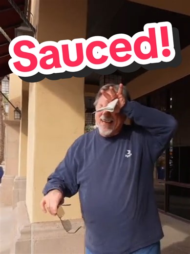 Amagansat press defending himself with pepper spray in a recent video from Buckeye, Arizona. #amagansatpress #audit #pepperspray #caughtoncamera #1stamendment