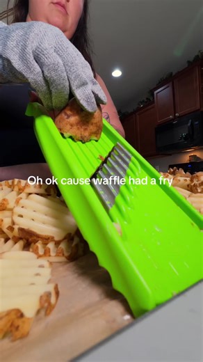 Easy Meal Prep: 212 Waffle Fries for the Week