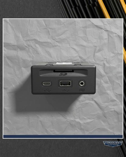 2019-2023 Silverado Sierra Center Console USB SD Card Receptacle OEM