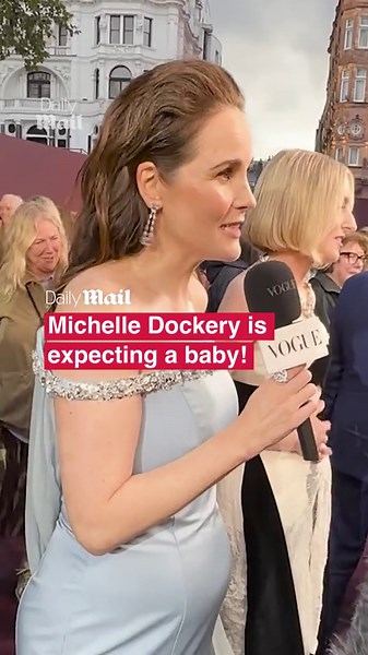 Michelle Dockery spotted for first time with her baby bump