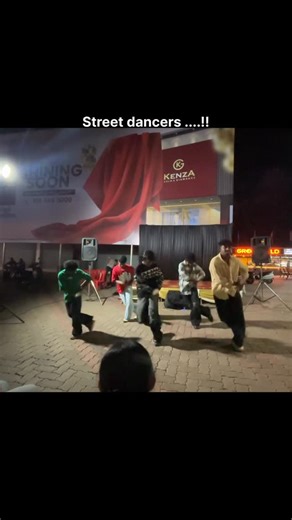 基肖尔 | Street dancers show part 2 ❤️‍🔥 @street_.dancers For : @moon_cakes_karakurrissi . . . . #dancer #dance #insta #reelsinstagram... | Instagram