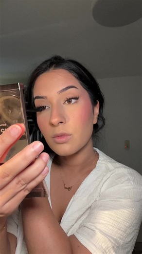 Full Face Makeup Tutorial for a Glam Look