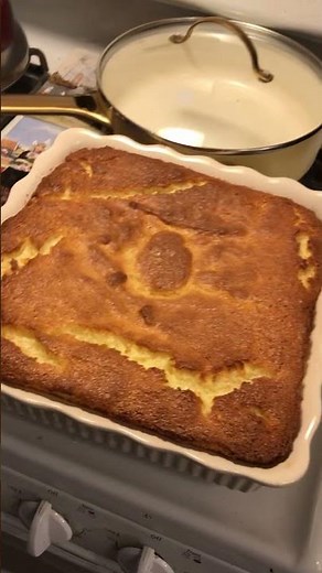 Lemony lemony. Angel food cake and just lemon pie filling. Nothing else. 350. 37 minutes. 🍋