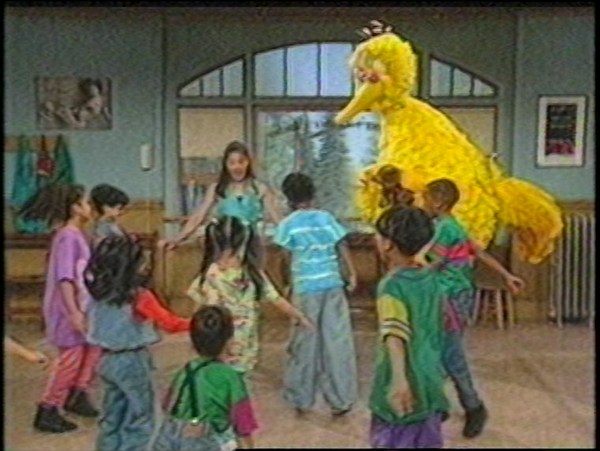 [Vintage VHS] Sesame Street: The Adventures of Elmo In Grouchland, Sing and Play