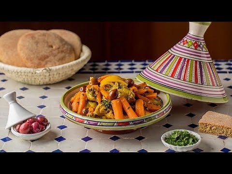 [ENG] Simple & Delicious: Moroccan Chicken Tagine with Carrots & Olives | Flavors of Morocco