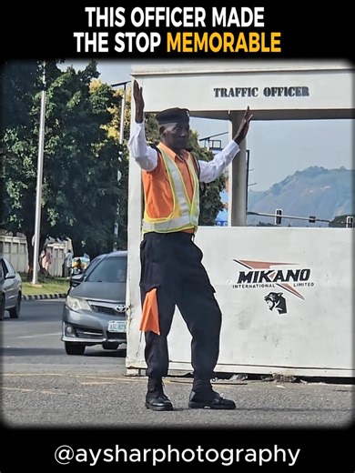 This Officer Made The Stop Memorable Source: aysharphotography #funny #police #viral #usa #cops