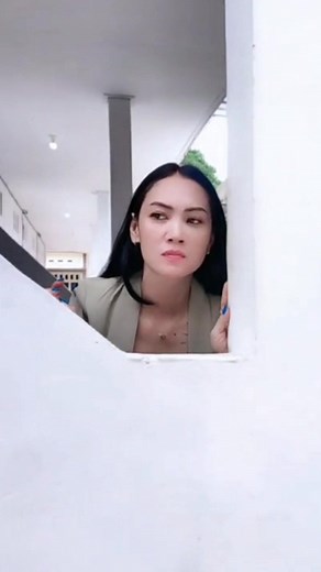 Niken Yueserta Syahsyila on Reels