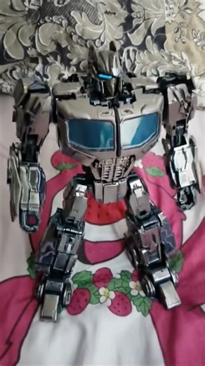 kereta kebal jadi robot