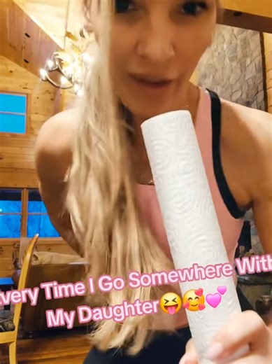 Actually miss my @Leah Addison #MentalHealth #livelaughlove #momdaughter❤️..