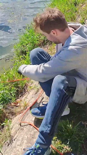 But it's not break time! #magnetfishing #nature