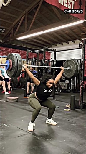 Girls Weightlifting Attitude 🔥😱 #shorts #fitness #attitude #weightlifting #viral #popular #trending