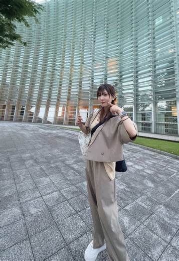 今年も、The National Art Center, Tokyoに 2点、入選展示して頂きました。 三軌展では、 会友推挙も頂きました。 授賞式と祝賀会参加してきたよー ここで終わらず、 もっと成長していきたいです。 👇 #三軌展 #国立新美術館 #現代アート #画家 #painter