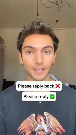 1.3M views · 25K reactions | Common Mistakes #englishlesson #EnglishTutorial #englishtutor #grammar #grammarchallenge #English #letslearn #letslearntogether #englishtips #englishclass #foryouシ #englishteacher #englishgrammar #EnglishLearning #letslearnenglish #letslearntogether #AntonioParlati #foryouシ #foryoupage #followerseveryone #everyone #followers #highlights #followerseveryonehighlightsfollowers | Antonio Parlati | Facebook