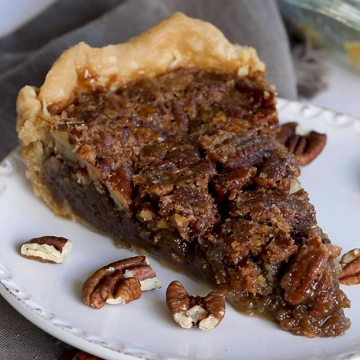 103K views · 562 reactions | BROWN SUGAR PECAN PIE - NO CORN SYRUP! https://www.momontimeout.com/brown-butter-brown-sugar-pecan-pie/ | Favorite Recipes | Facebook