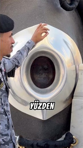 Kabe’deki Taşın Gizemi 🕋